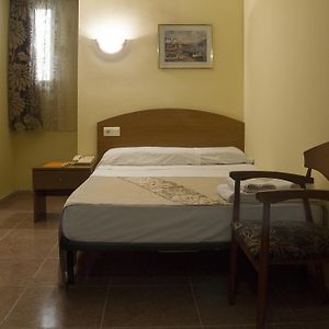 Camera con letto king size